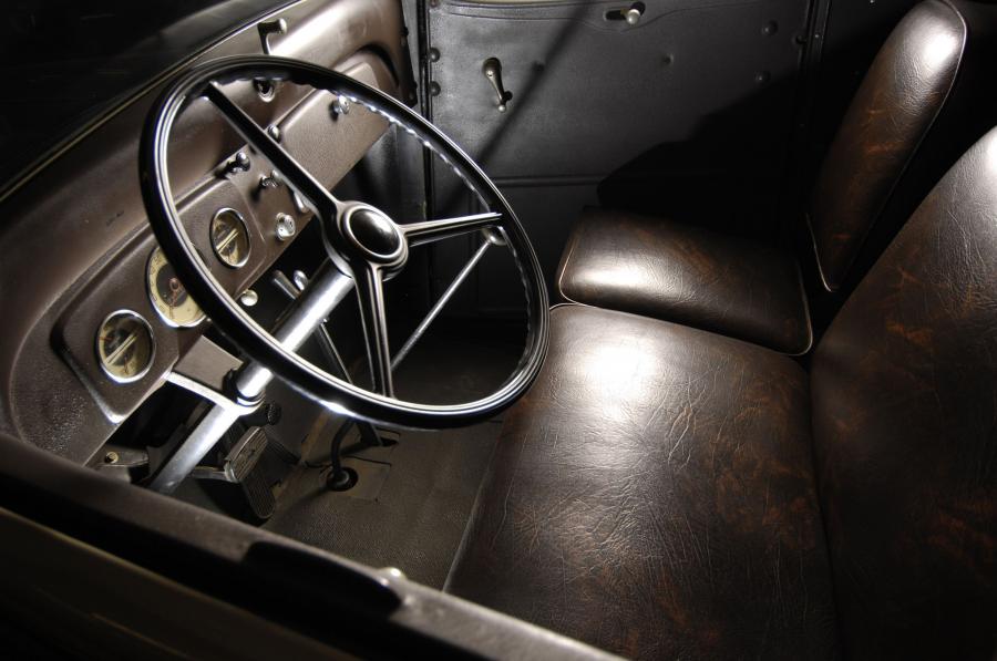  Chevrolet Carryall Suburban 1937 года  (фото 2 из 3)